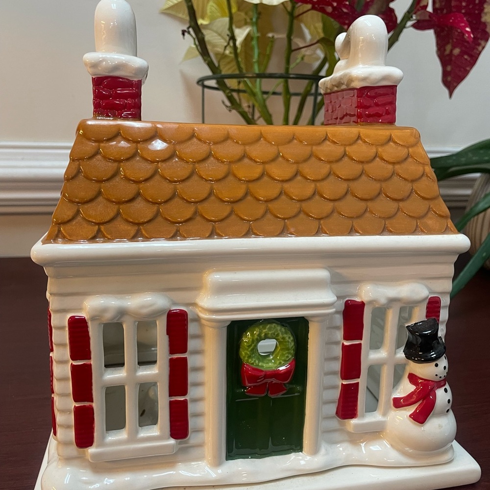 Bath and body works, Slatkin 2010 christmas luminary. Used/great condition